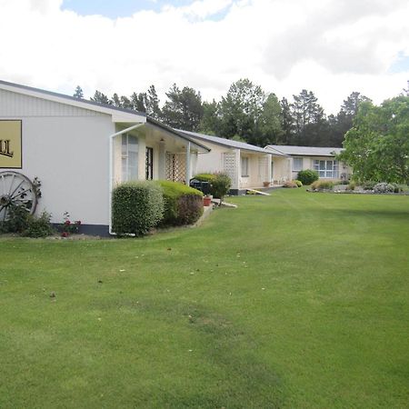 Cromwell Motel Екстериор снимка